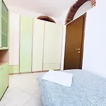 NICE NAVIGLI APARTMENT in VIA VIGEVANO